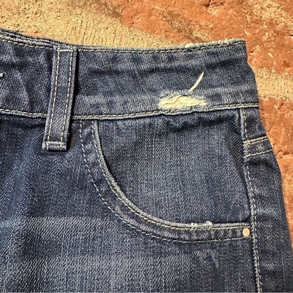 Guess Jeans size 25 distressed destroyed Cutoff Denim Jean Short Shorts - Picture 3 of 15
